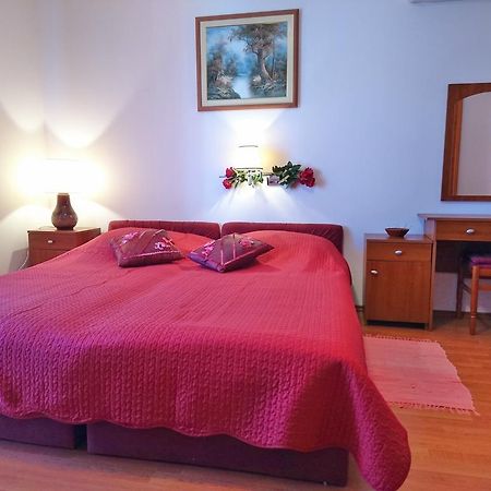זאטון Apartments Radis מראה חיצוני תמונה