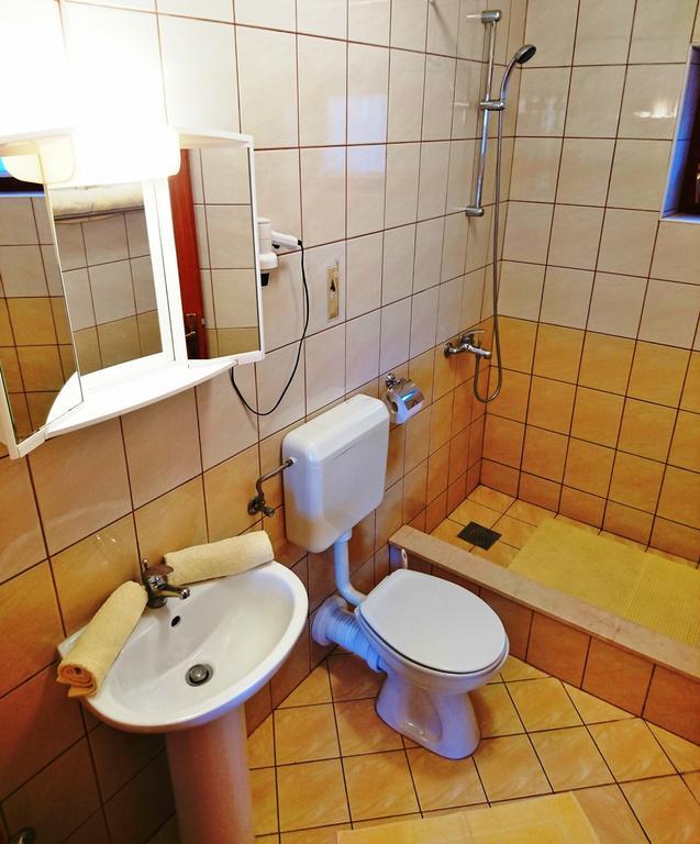 זאטון Apartments Radis מראה חיצוני תמונה